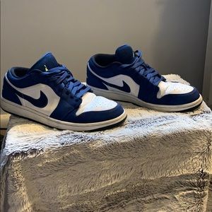 Jordan One low ghost green